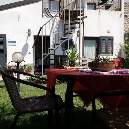 Mal Parata Vakantieboerderij *