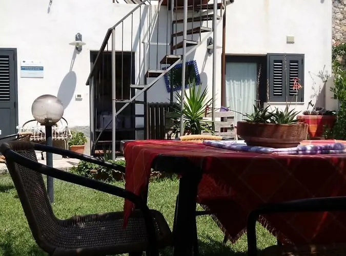 Mal Parata בית חווה *